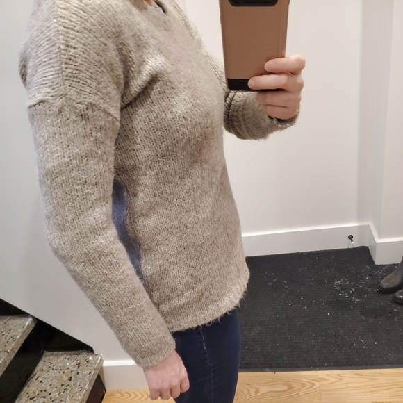 Cozy sweater - Picture 2 of 3
